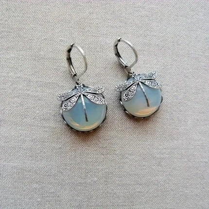 Maxbell Vintage Moonstone Drop Earrings: Timeless Elegance Meets Modern Chic